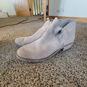 Dolce vita ankle boot